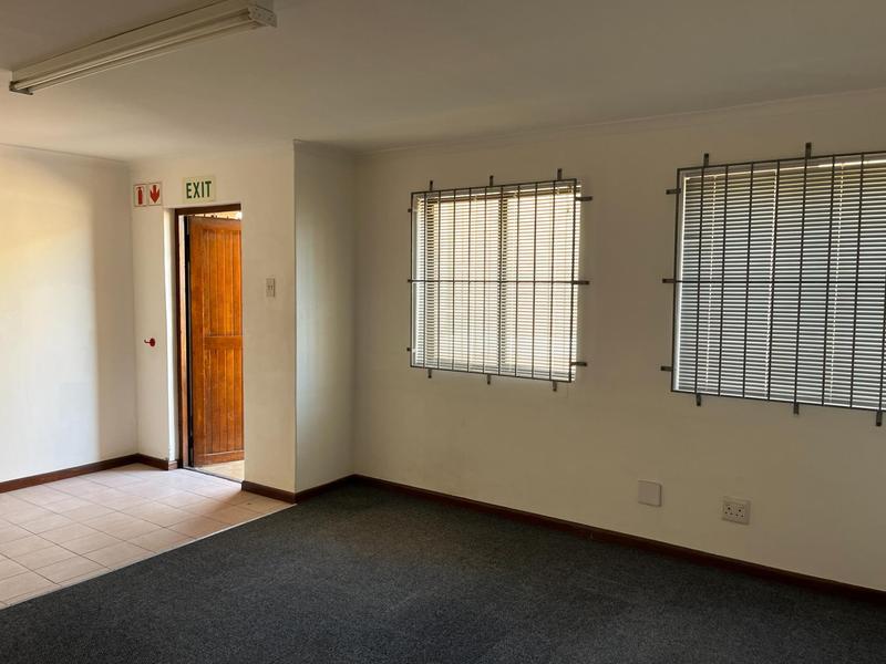 To Let Commercial Property for Rent in Montague Gardens Western Cape